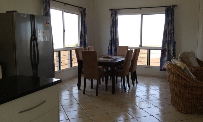 Dundee Beach House | Dundee Heights Absolute Beachfront