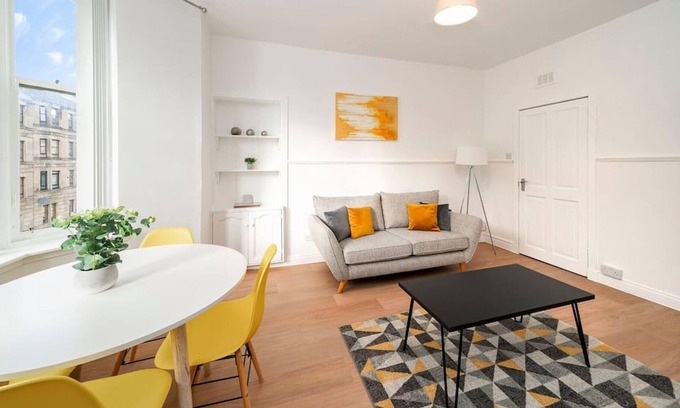 Paisley Condo | Dunn Street Apartment - as cute as a button