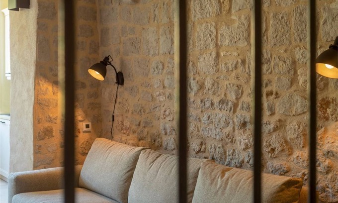 Pitve Villa | Dvor Pitve Villa C - feel the magic of luxury and tradition