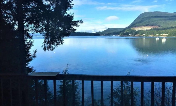 Juneau House | Eagles Watch Ocean Front B and B, Auke Bay, Juneaun CBJ 1000195