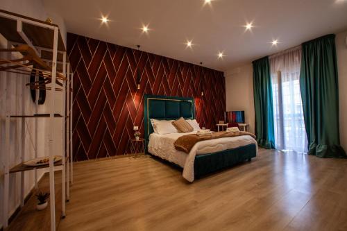 Naples House | Easy Boarding