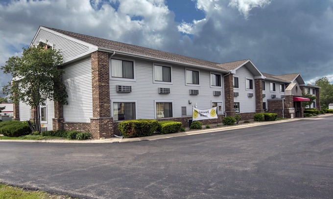 Princeton Hotel | Econo Lodge Princeton