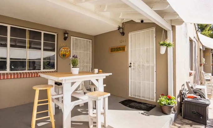 Tucson Apartment | ❤ Eden - Desert Hideaway - Amazing Location ❤