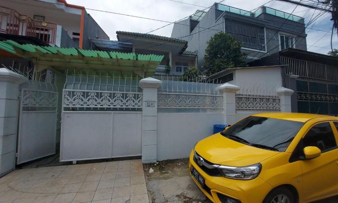 Cideng House | Eiffel Residence Tarakan - Female Only