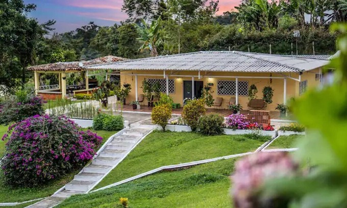 Dagua House | “El Encanto” Pleasant house with pool