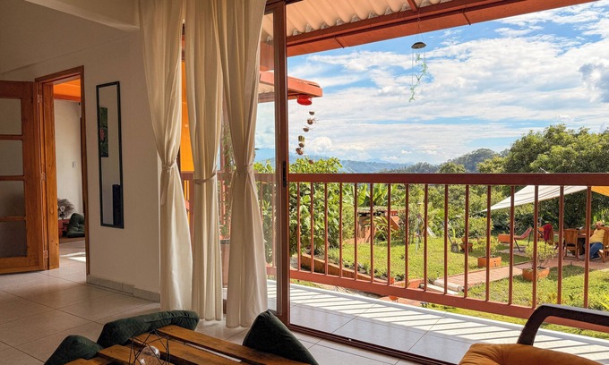 Cachipay Bed & Breakfast | El Nido Andino
