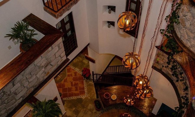 Real de Catorce Hotel | El Palacio Del Gambusino
