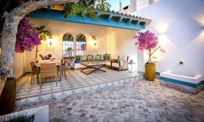 Ayamonte Apartment | El Patio de Cristóbal Colón