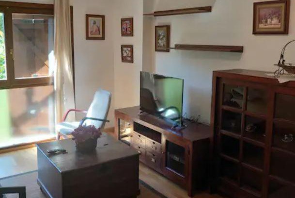 Escarrilla Apartment | El salto Escarrilla