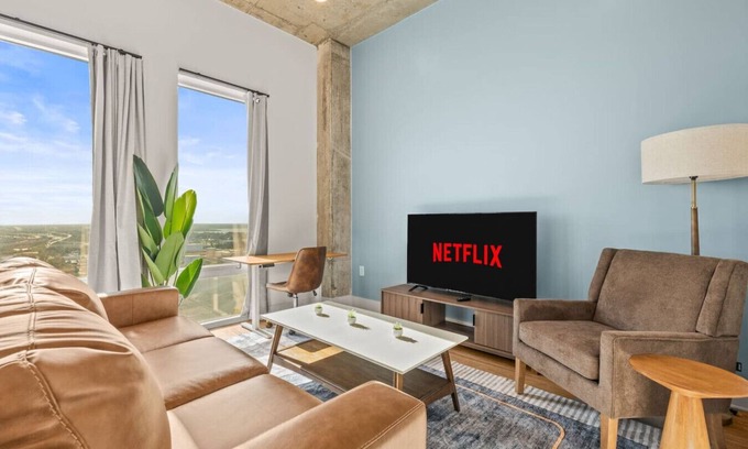 Channel District Apartment | Elegant 1BR Walkable to Dining, Pool + Gym