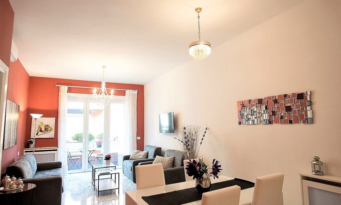Quartiere XIII Aurelio Apartment | Elegant 2 bedrooms and 2 bathrooms apartment near the Vatican