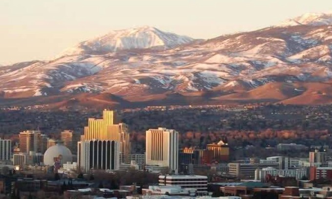 Northwest Reno Villa | Elegant 4BD Reno Abode, close to Shops and Casinos