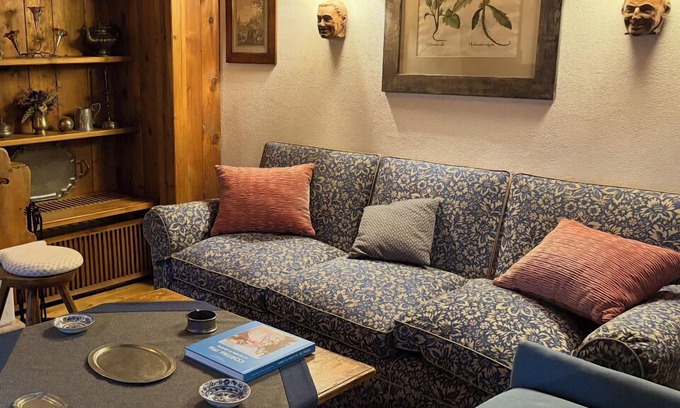 Cortina d'Ampezzo Apartment | Elegant apartment in Ampezzano style. Free Wi-Fi