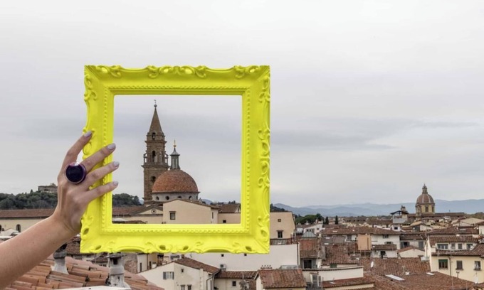Florence Apartment | Elegant Apartment in Prestigious Neoclassical Palazzo Fumagalli