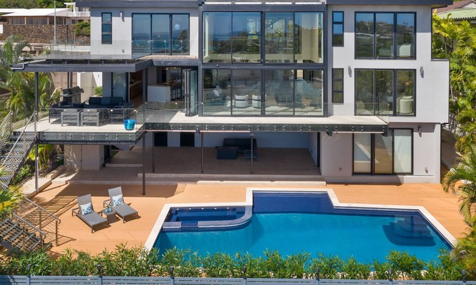 Kahala House | Elegant home in Honolulu's exclusive Kahala neighborhood