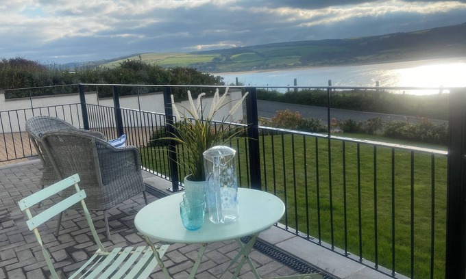 Gwbert House | Elegant house, boasting unspoilt sea views with hot tub