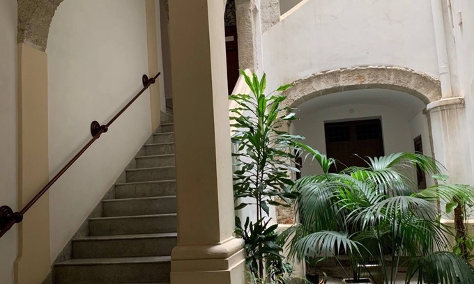 Monte di Pieta Apartment | Elegant, quiet, large apartment in Palazzo Mango, beautiful heart of old Palermo