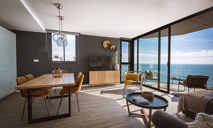 L'Albufereta Apartment | Elegant sea front EAST WIND APARTMENT