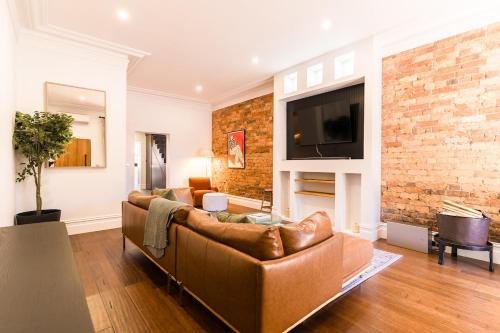 Seddon House | Elegant Seddon Stay Historic Charm & Modern Twist