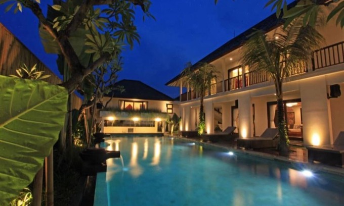 Berawa Villa | Elite Cassia 7 BR at Finns Beach Canggu