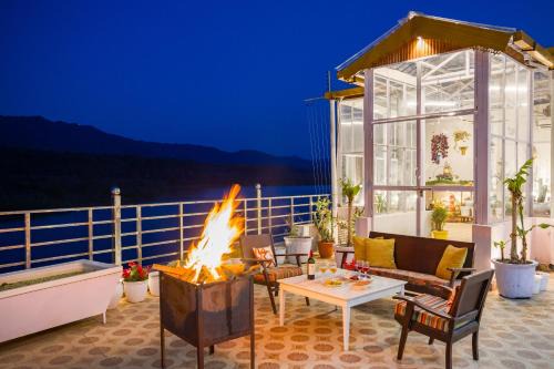 Rishikesh Villa | ELIVAAS BYDM The Ganges 2 BHK Glasshouse Villa With Pvt Pool & Lift