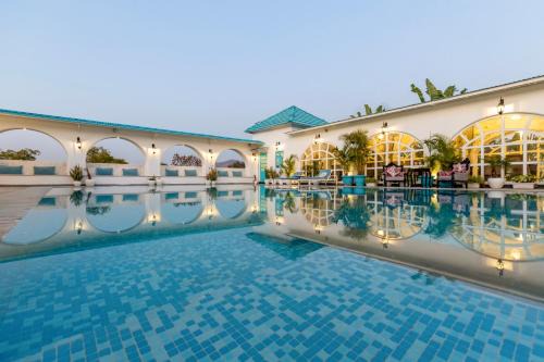 Udaipur Villa | ELIVAAS Queens Town 6 BHK Pet-Friendly Retreat with Pvt Pool & Restro