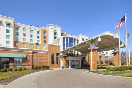 Northeast Columbus Hotel | Embassy Suites Columbus - Airport