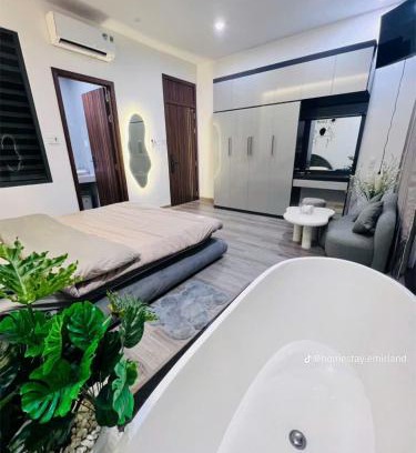 Thuy Xuan Hotel | Emirlan Homestay