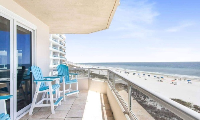 Orange Beach Condo | Enclave 401: Beachfront, Tennis, & Stunning Views