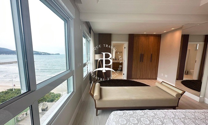Itapema Apartment | Enjoy the sunset and relax in a heated pool