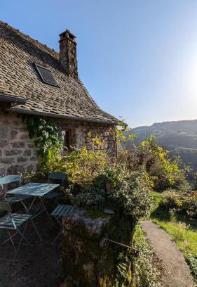 Espeyrac Ski Chalet | Entire Gite in Espeyrac 'Le Clapadou'