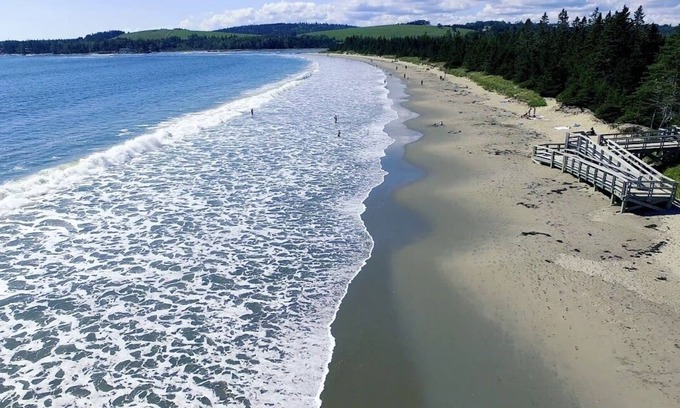 Bridgewater House | Entire house, Bridgewater. 2 Bedrooms, sleeps 4, 1.5 baths