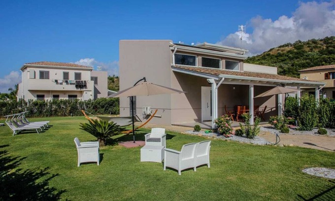 Contrada Pistavecchia 2 Villa | Entire Villa near Cefalú, in village with pool, spa and multipurpose fields