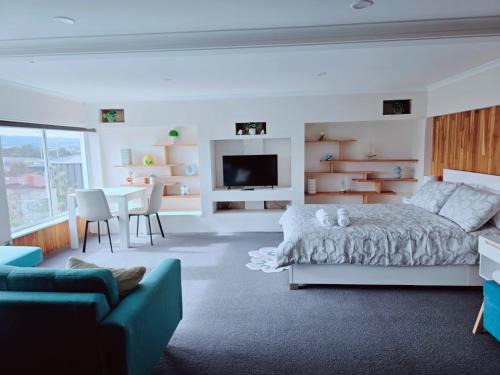 Riverside House | Ers's on Tamar