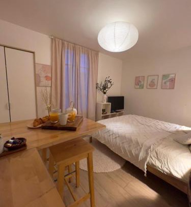 Saint-Martin Apartment | Escale Cosy à Pontoise avec terrasse