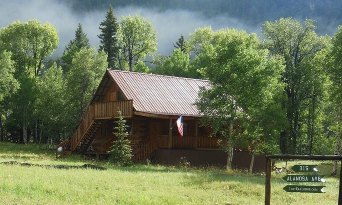 Jasper Cabin | Escape the Alamosa Sand Dunes in Jasper, Colorado!