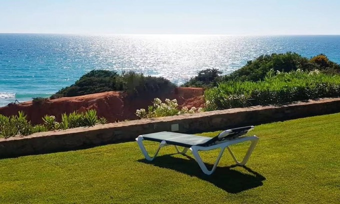 Cabo Roche Ski Chalet | Espectacular Chalet en Primera Línea de mar en Roche