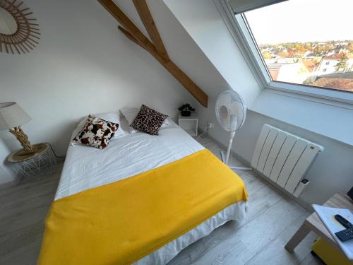 Mulhouse Apartment | Esprit Jaune - Cosy studio Salengro - Sauna & Sport club