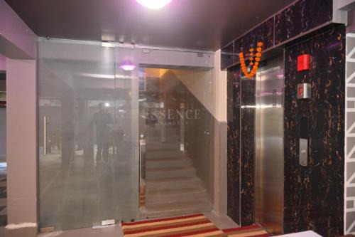 Gauhati Hotel | ESSENCE GRANDEUR