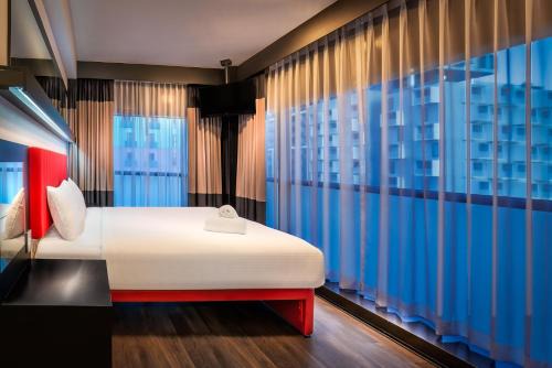 Carlton South Hotel | Essence Hotel Carlton