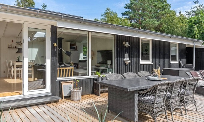 Oster Somarken House | "Essi" - 300m from the sea by Interhome