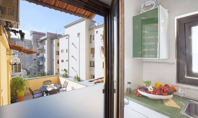 Sorrento City Centre Apartment | Estate4home - Casa Cristina Green