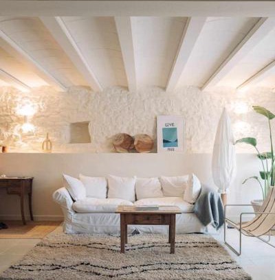 Sant Jordi Desvalls Apartment | Estudio Niu Lohodihomes