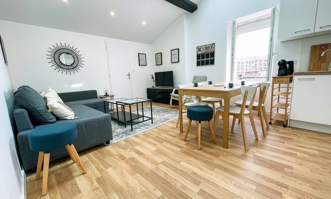Secteur 2 Apartment | #ET | T3 Les Clercs π