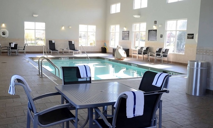 Athens Hotel | Everything You Need For The Perfect Vacation! Indoor Pool, Free Breakfast!