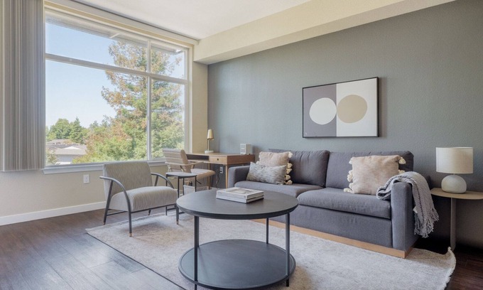 Mountain View Apartment | Excellent Mountain View 1BR w/Gym & Spa, nr Groceries, by Blueground