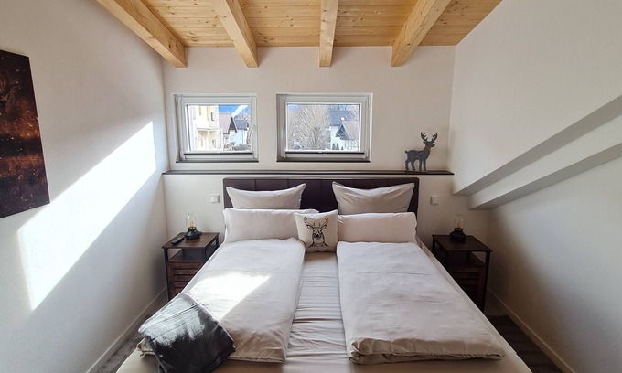 Garmisch-Partenkirchen Apartment | Exclusive vacation apartment for 7 people - 5 minutes from the city center