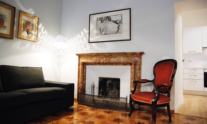 Rione IV Campo Marzio Apartment | Exclusive 3 BR Apt in Spanish Steps with WiFi and A/C