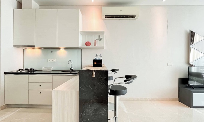 Grogol Utara Apartment | Exclusive And Homey 1Br Four Winds Apartment