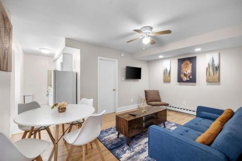 Chinatown Apartment | Exclusive Flat In Center City